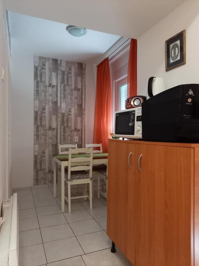 Kardos Apartman 德布勒森 外观 照片